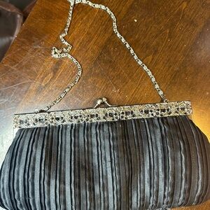 Vintage Sasha Elegant Black Pleated Clutch with Silver Chain